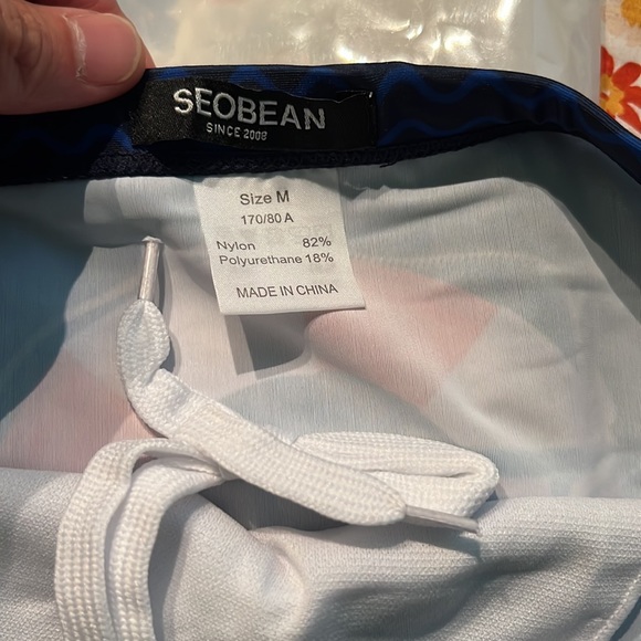 MEN’s Seobean Swim Trunk in size MEDIUM (28-30) - Picture 2 of 4